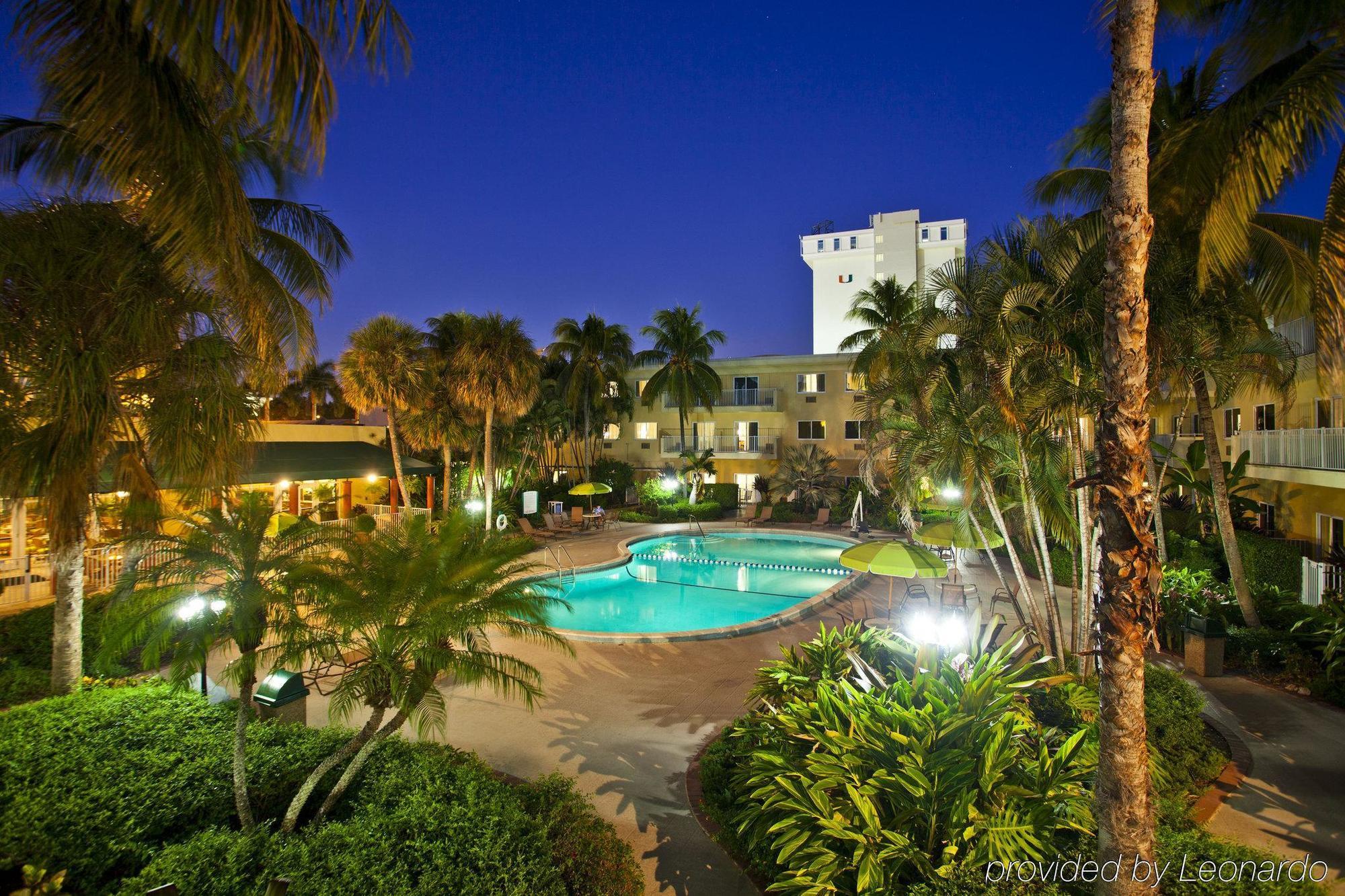 Holiday Inn Coral Gables / University 外观 照片
